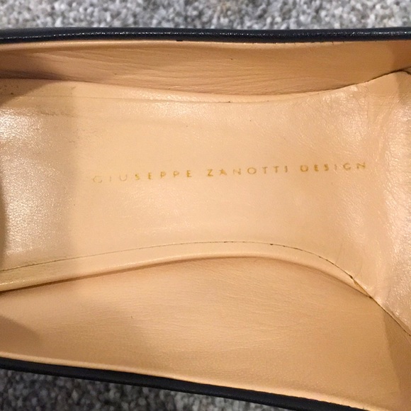 Guiseppe Zanotti Design black leather pumps - Picture 6 of 11